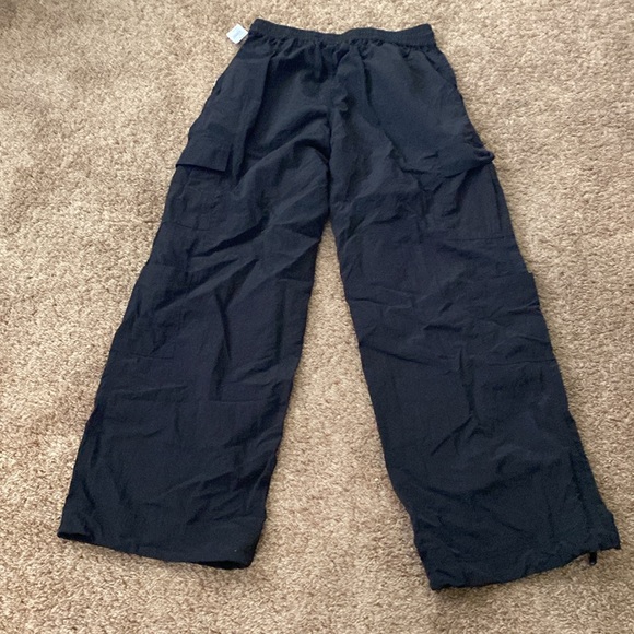 Tilly’s | NWT Black Light Weight Cargo Pants - Picture 6 of 8